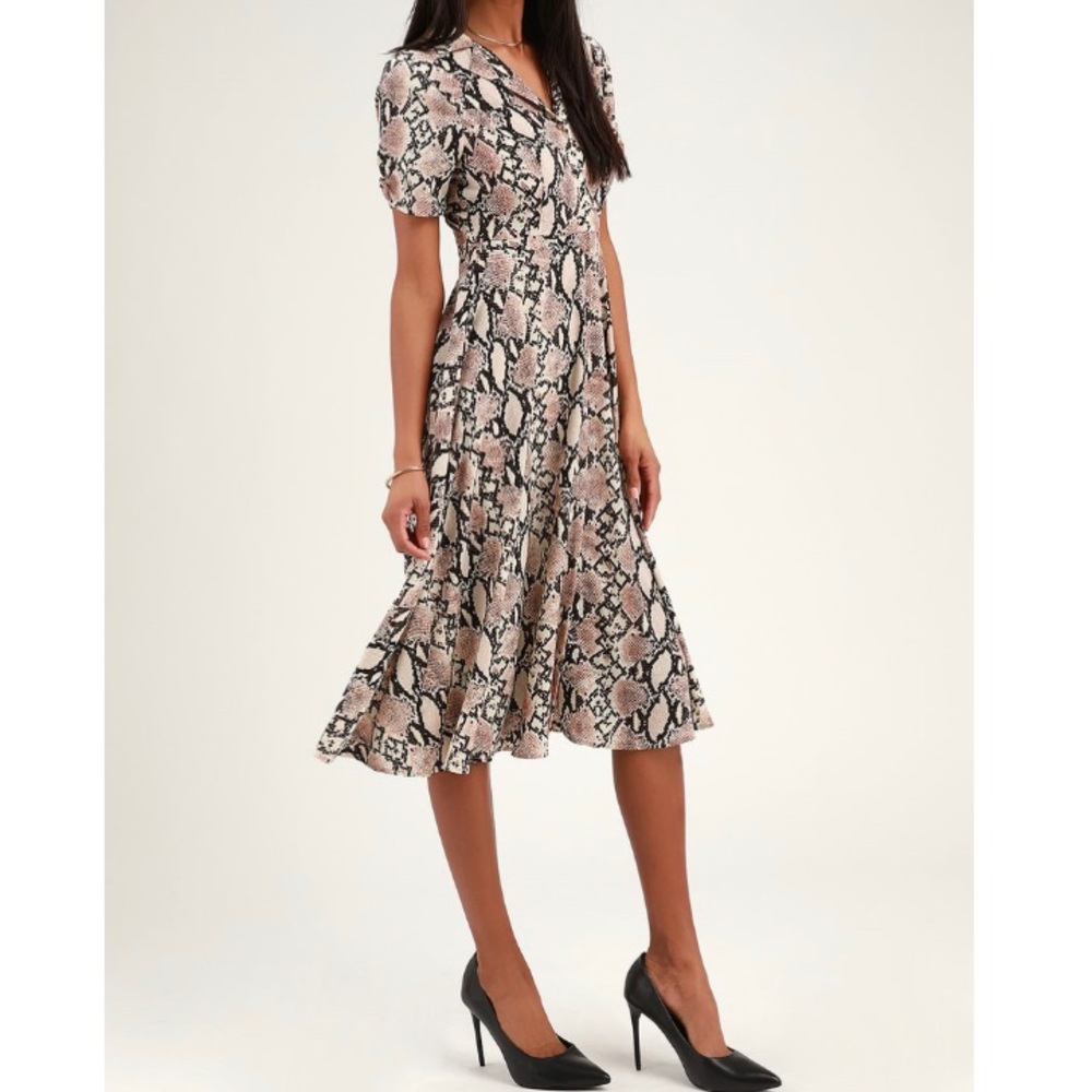 Lulus Snakeskin button down dress